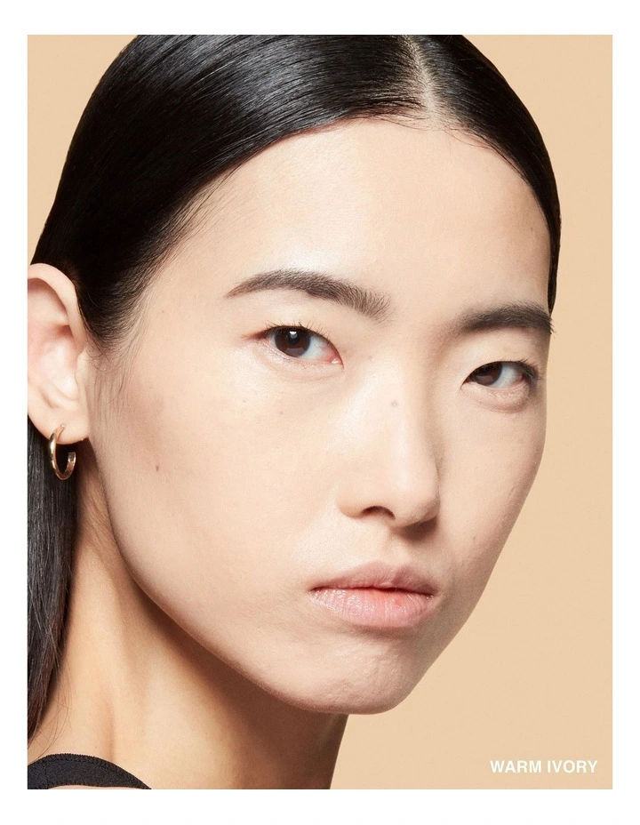 Skin Weightless Long Wear SPF15 Foundation image 4