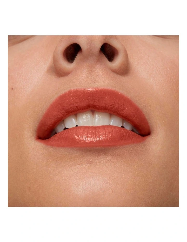 Super Lustrous Glass Shine Lipstick image 2