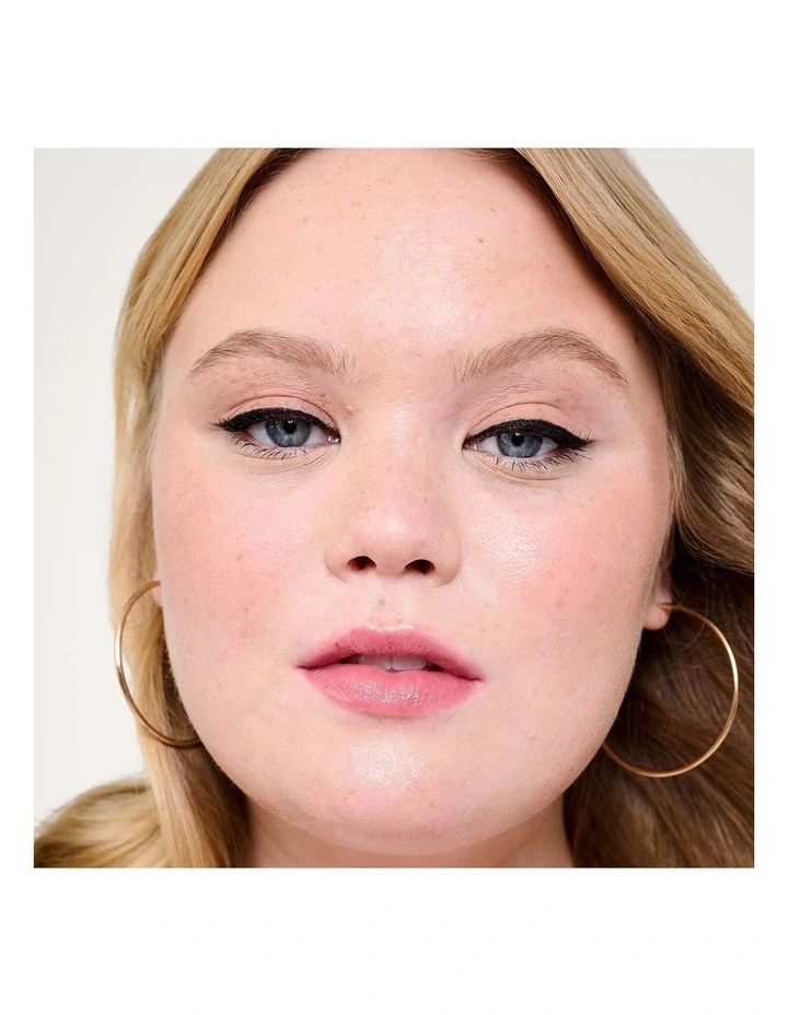 Dew-la-la Liquid Glow Highlighter image 3