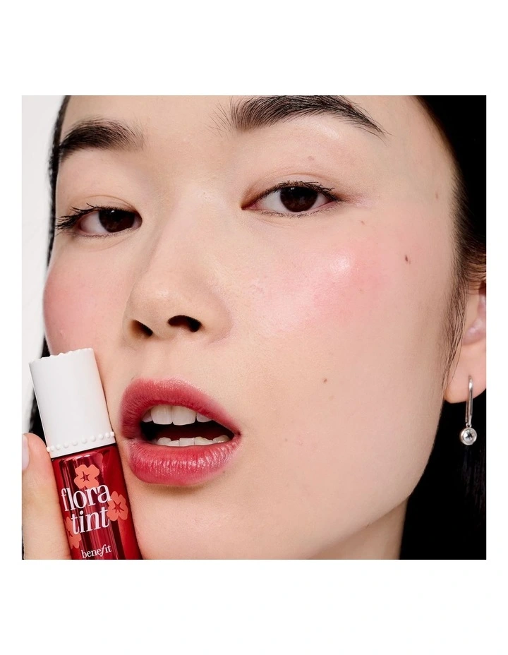 Flora Cheek and Lip Tint image 3