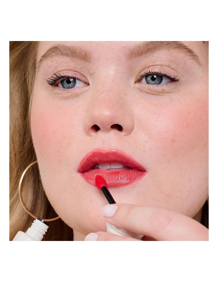 Splashtint Dewy Lip Tint image 3