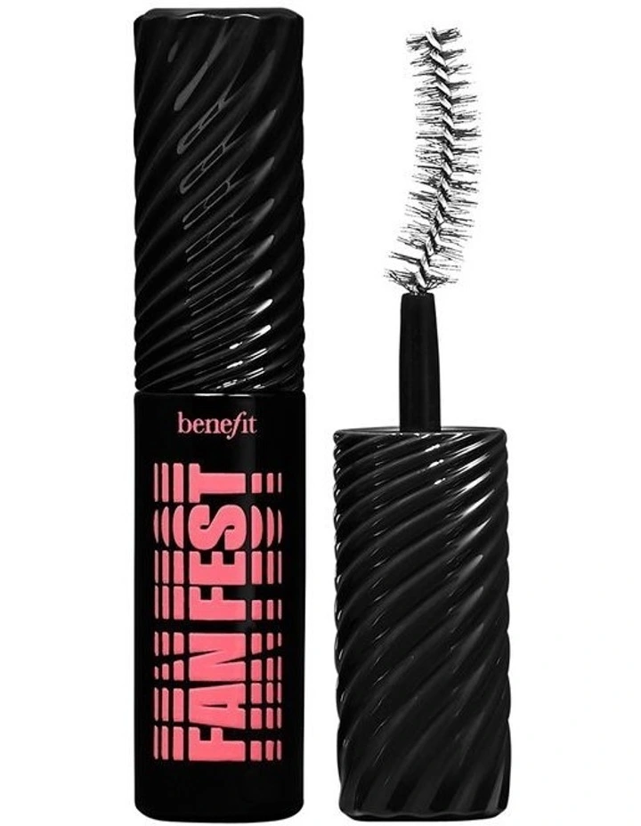 Fan Fest Mini Fanning and Volumising Mascara image 1