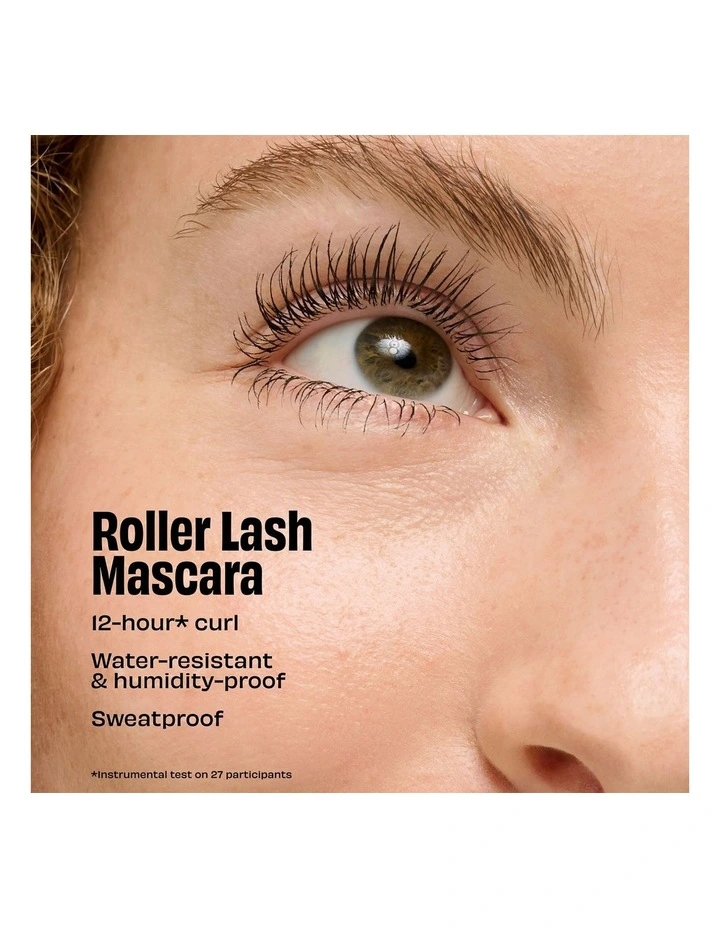 Roller Lash Curling Mascara image 4