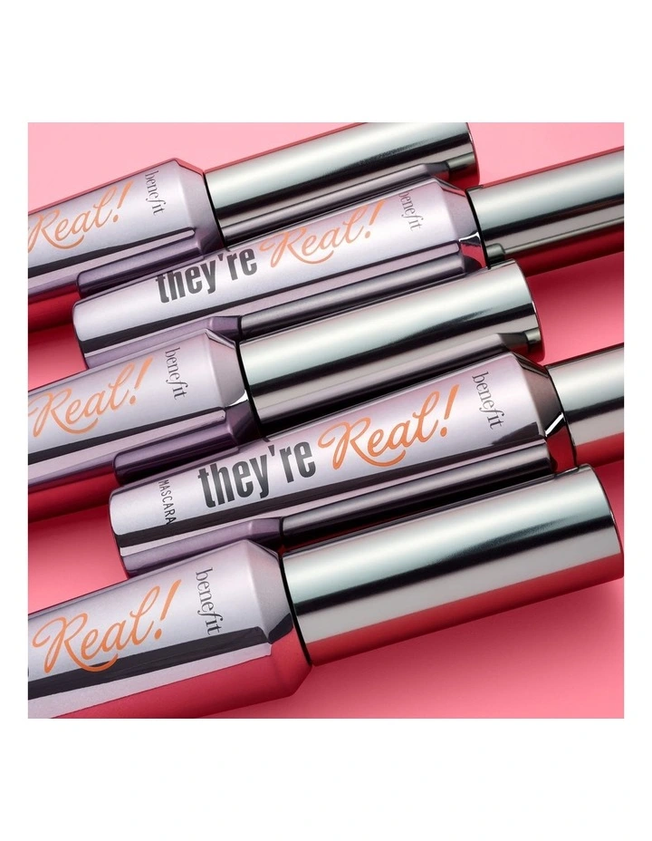 They're Real Lengthening Mascara image 5