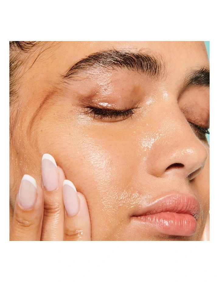 Get Unblocked Pore Clearing Makeup Removing Cleansing Oil image 3