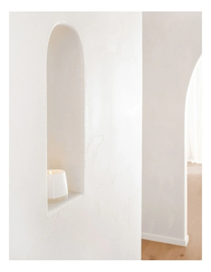 Therapy Soothe Peony & Petigrain Candle image 5