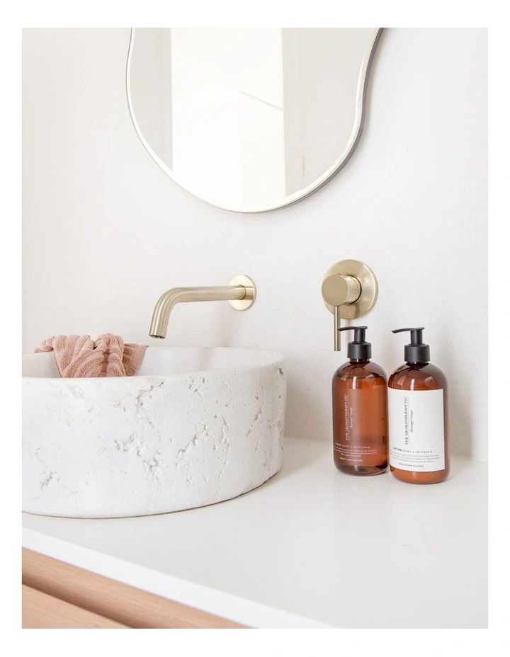 Therapy Relax Lavender & Clary Sage Hand & Body Lotion image 2