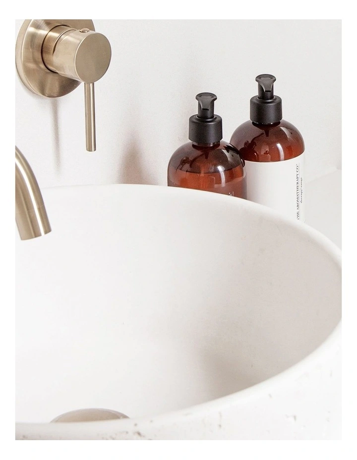 Therapy Relax Lavender & Clary Sage Hand & Body Lotion image 3