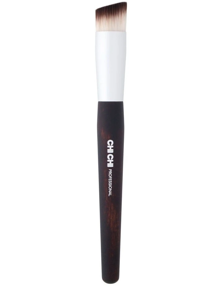 Flat Angled Foundation Brush - 142 image 1