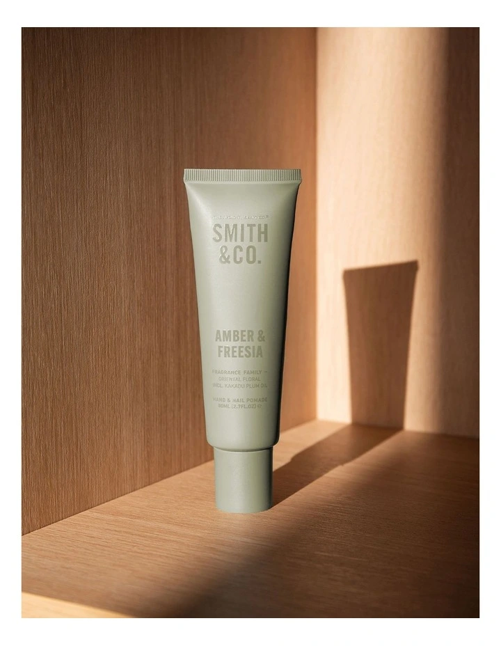 Amber & Freesia Hand And Nail Pomade 80ml image 3