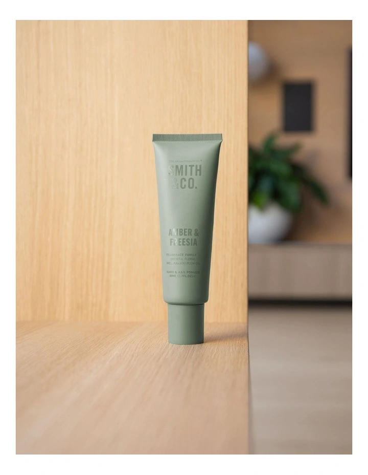 Amber & Freesia Hand And Nail Pomade 80ml image 6