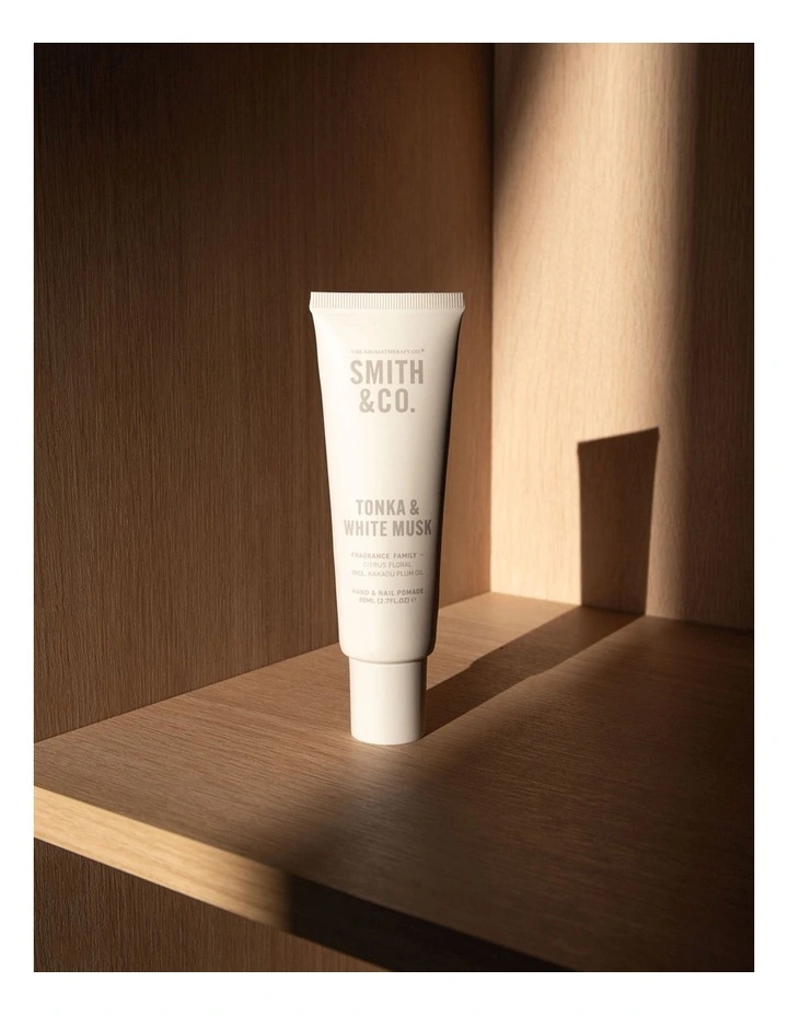 Tonka & White Musk Hand And Nail Pomade 80ml image 3