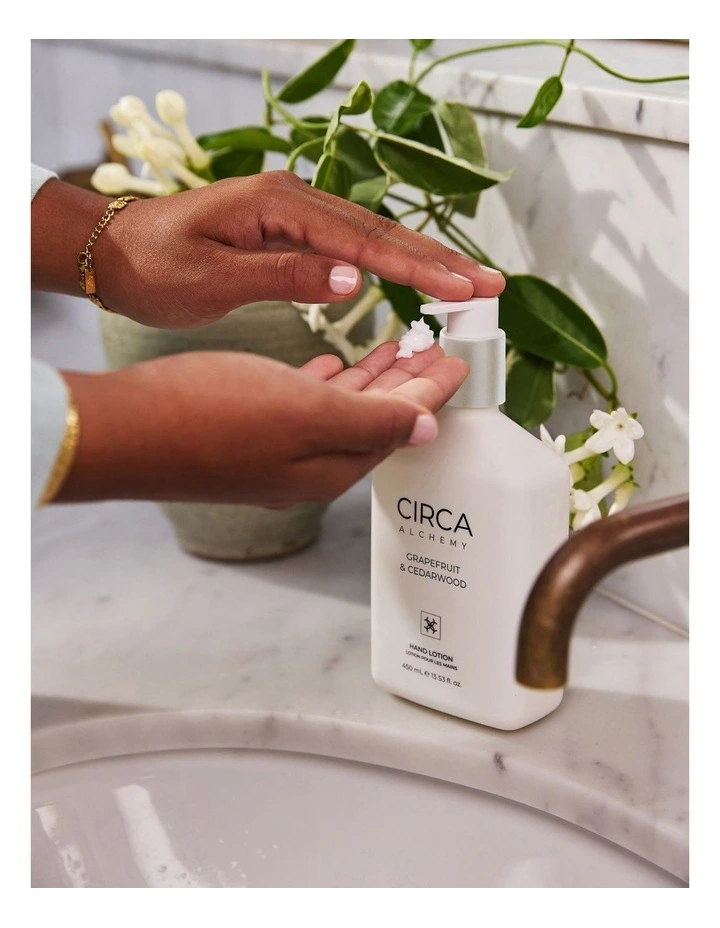 Alchemy Grapefruit And Cedarwood Hand Lotion 450ml image 2