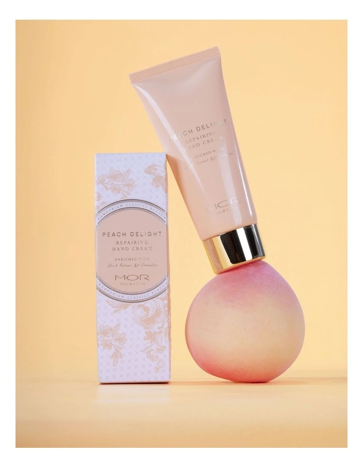 Peach Delight Repairing Hand Cream image 3