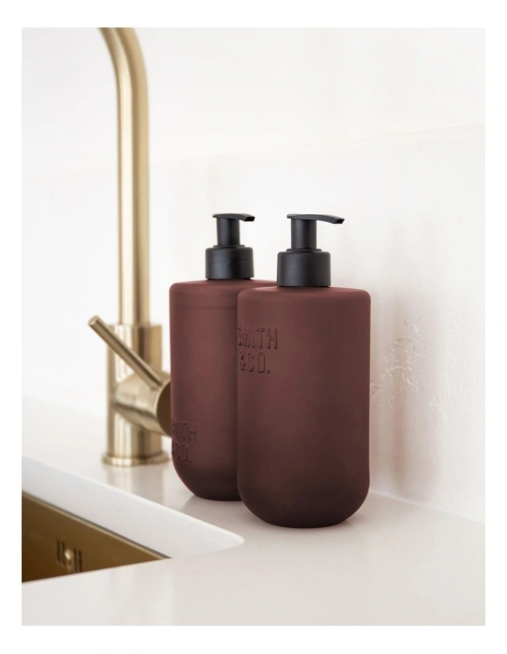 Black Oud & Saffron Hand & Body Wash 400ml image 2