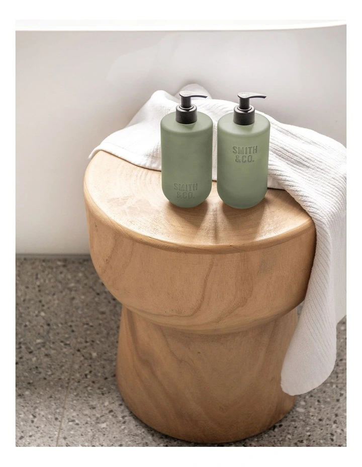 Amber & Freesia Hand & Body Lotion 400ml image 4