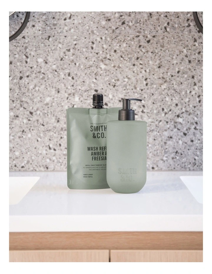 Amber & Freesia Hand & Body Wash Refill 400ml image 2