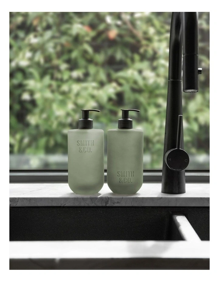 Amber & Freesia Hand & Body Wash Refill 400ml image 6