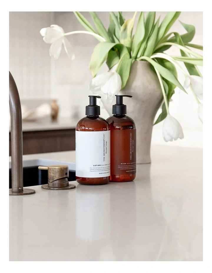 Wild Berry & Jasmine Restore Hand Lotion 500ml image 2