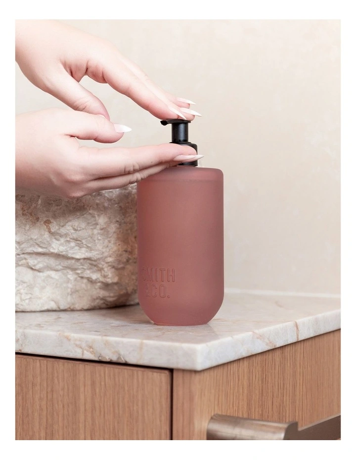 Blush Rose and Blackberry Hand and Body Wash image 3