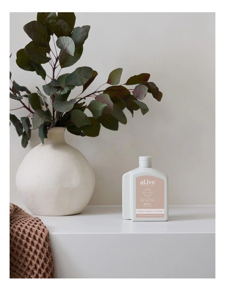 Apricot And Sweet Fig Lotion Refill 650ml image 4