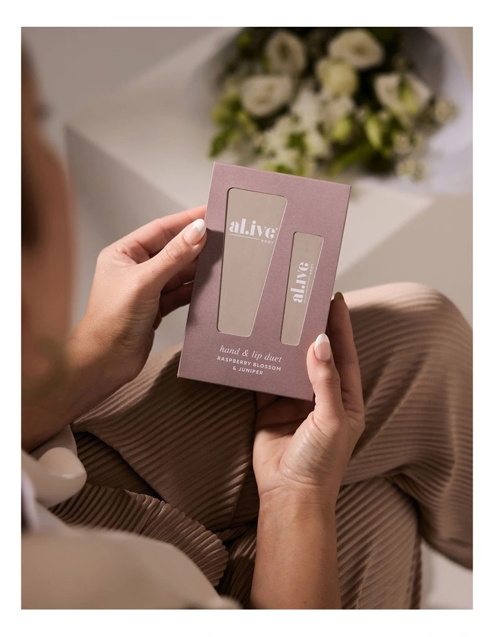 Hand And Lip Set image 4