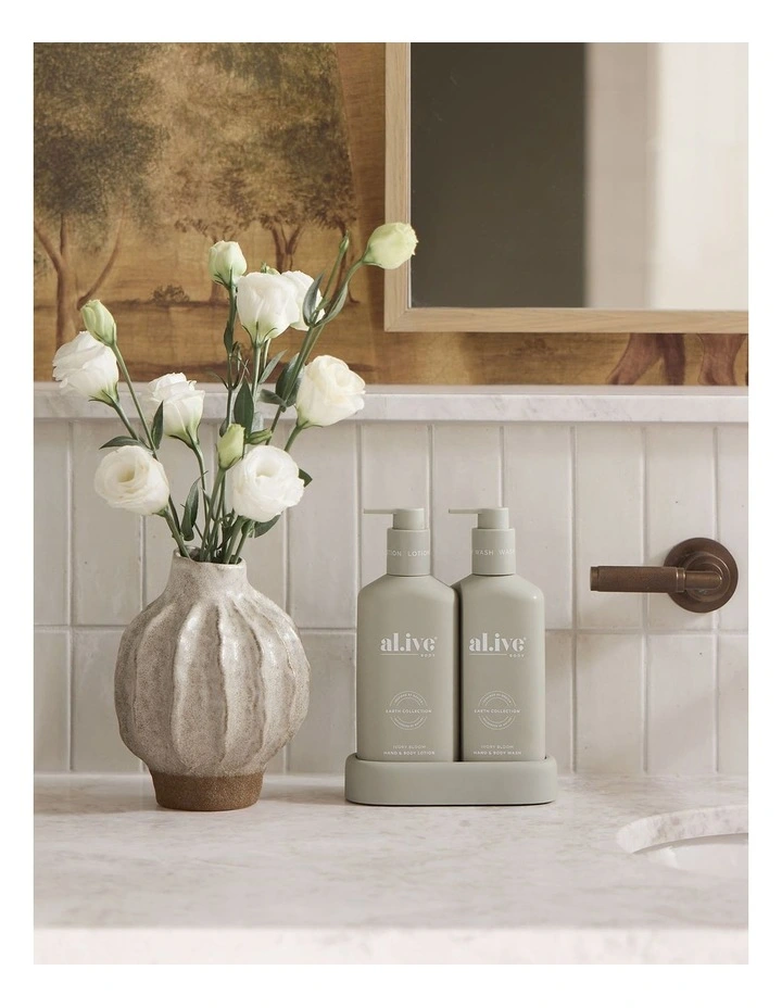 Ivory Bloom Body Ritual Gift Set image 4