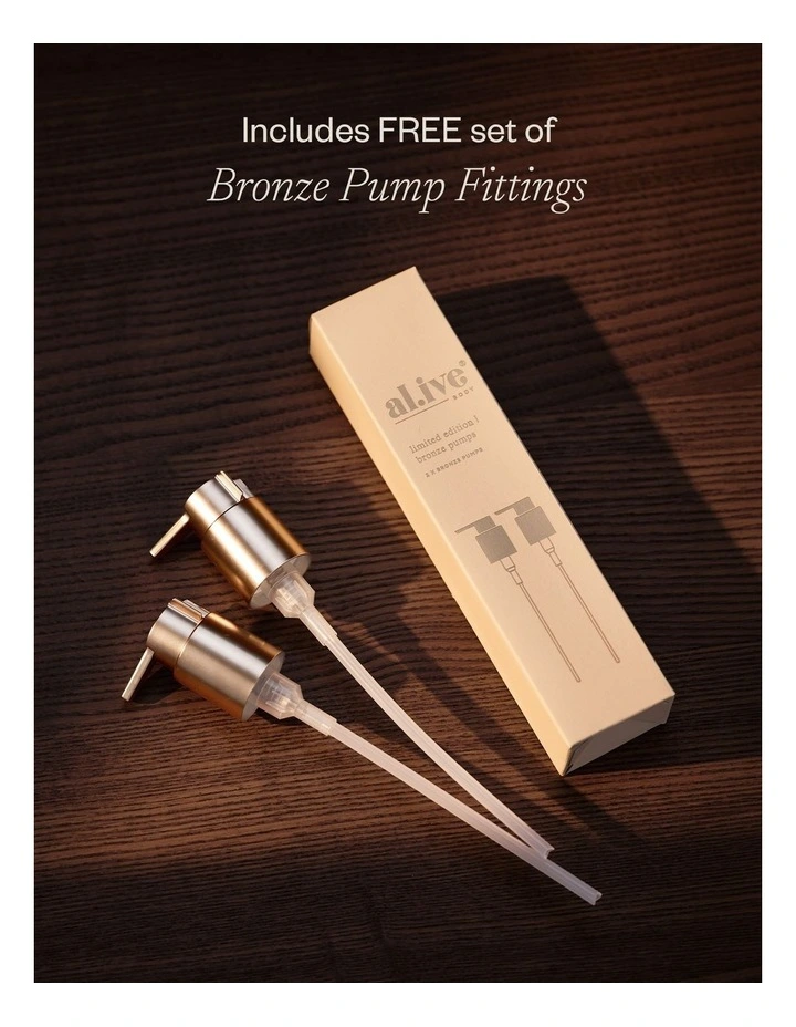 Bathroom Duo Bronze Edition in Apricot & Sweet Fig image 4