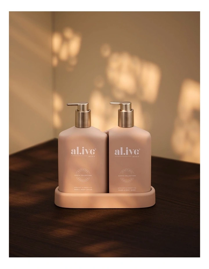 Bathroom Duo Bronze Edition in Apricot & Sweet Fig image 5