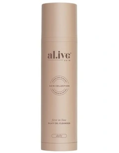 First In Line Silky Foaming Cleasner 100ml