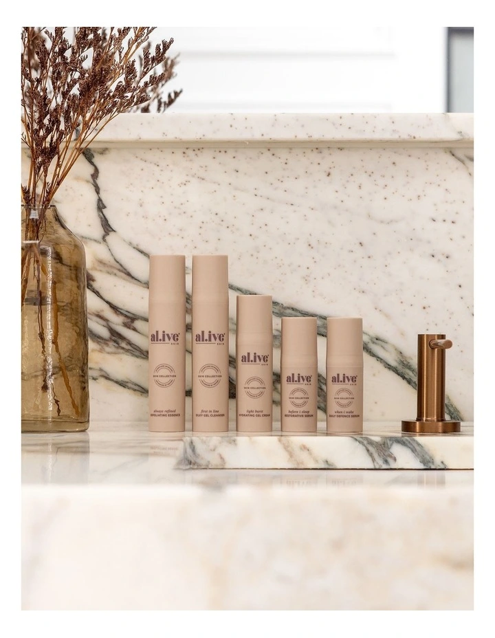 Travel Light Gift Set image 3