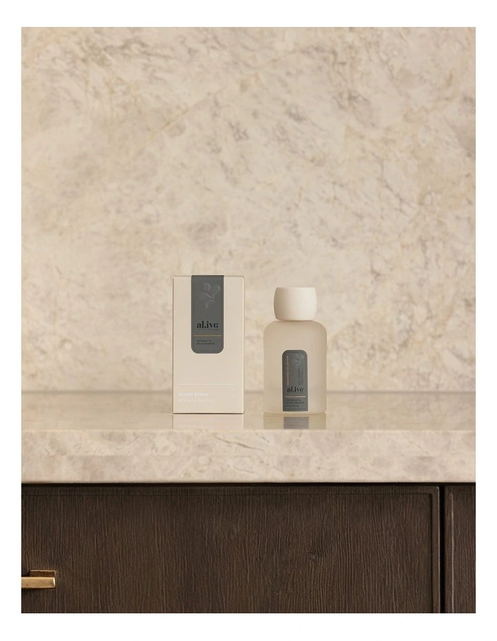 Room Spray in Coconut & Wild Orange 100ml image 2