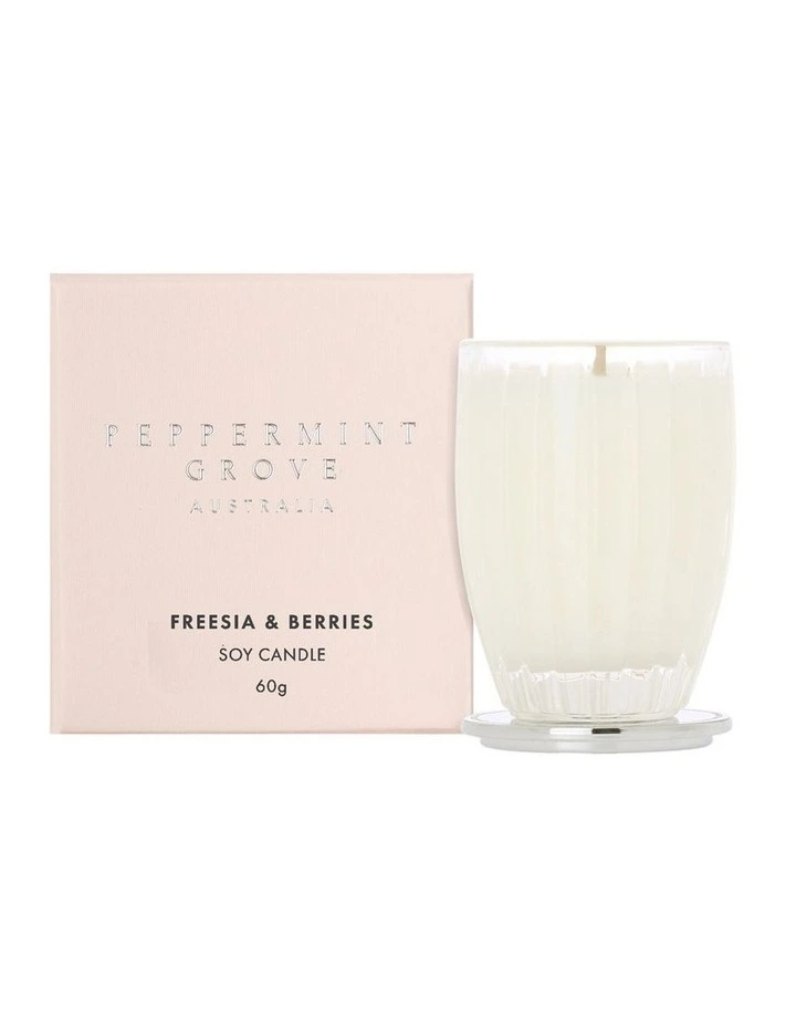 Freesia & Berries - Small Soy Candle 60g image 1