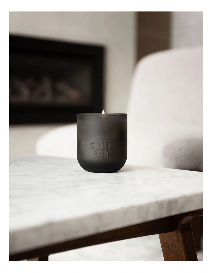 Tabac & Cedarwood Candle 250g image 4