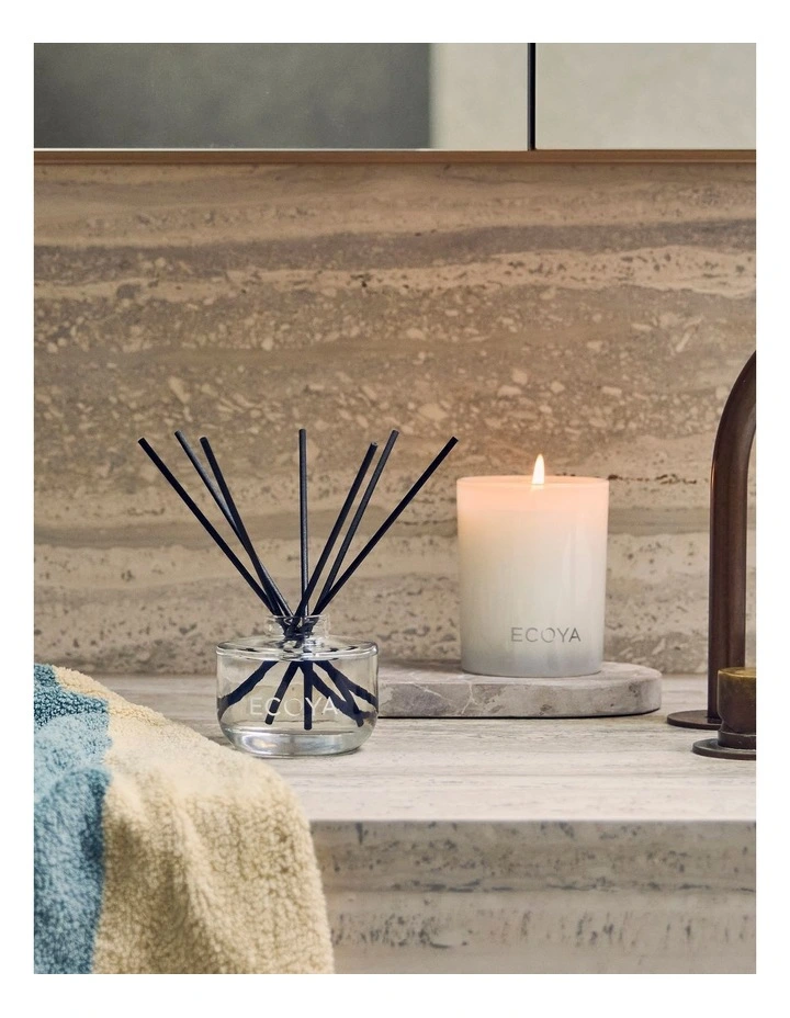 Sandalwood & Amber Madison Candle 400g image 3