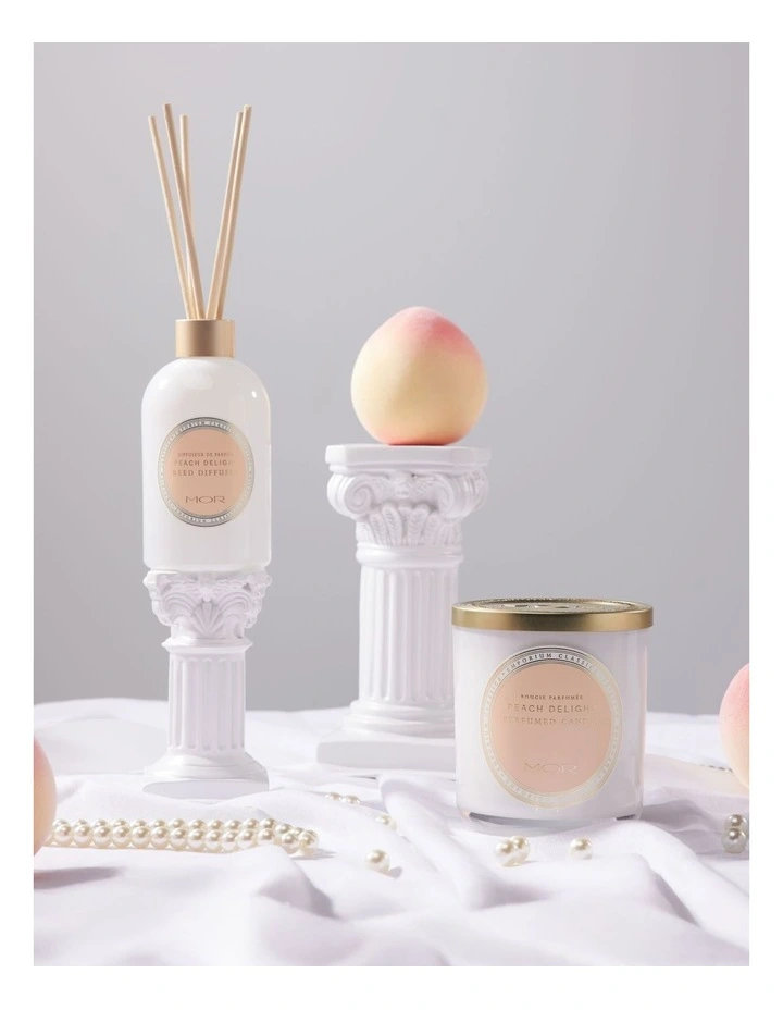 Emporium Classics Peach Delight Perfumed Candle 380g image 3