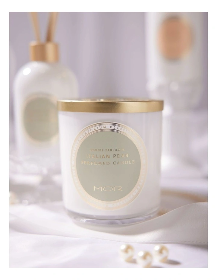 Emporium Classics Italian Pear Perfumed Candle 380g image 4