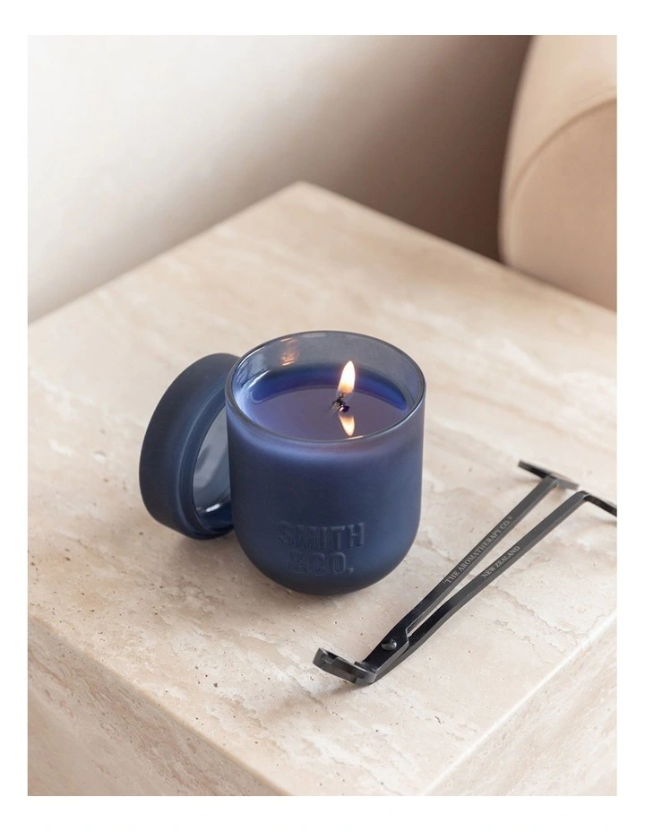 Smoked Suede and Bergamot Candle image 4