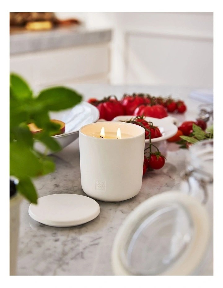 Alchemy Tea And Wild Mint Soy Candle 300g image 4
