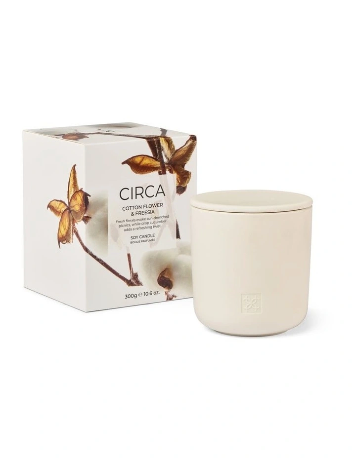 Cotton Flower And Freesia Soy Candle image 2