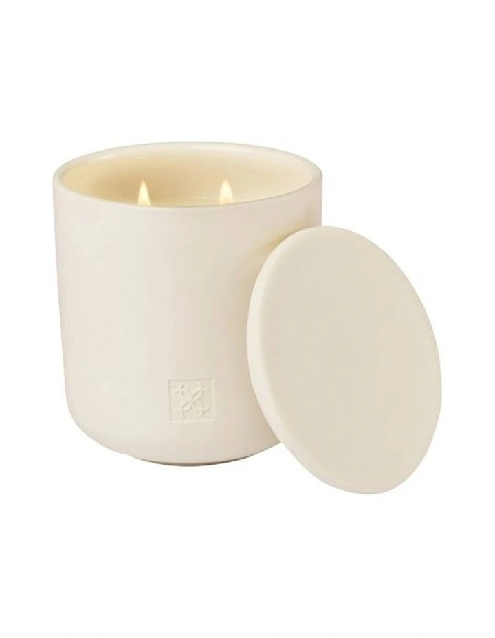 Sea Salt and Vanilla Soy Candle 300g image 3