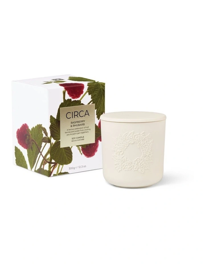 Raspberry And Rhubarb Soy Candle 300g image 2