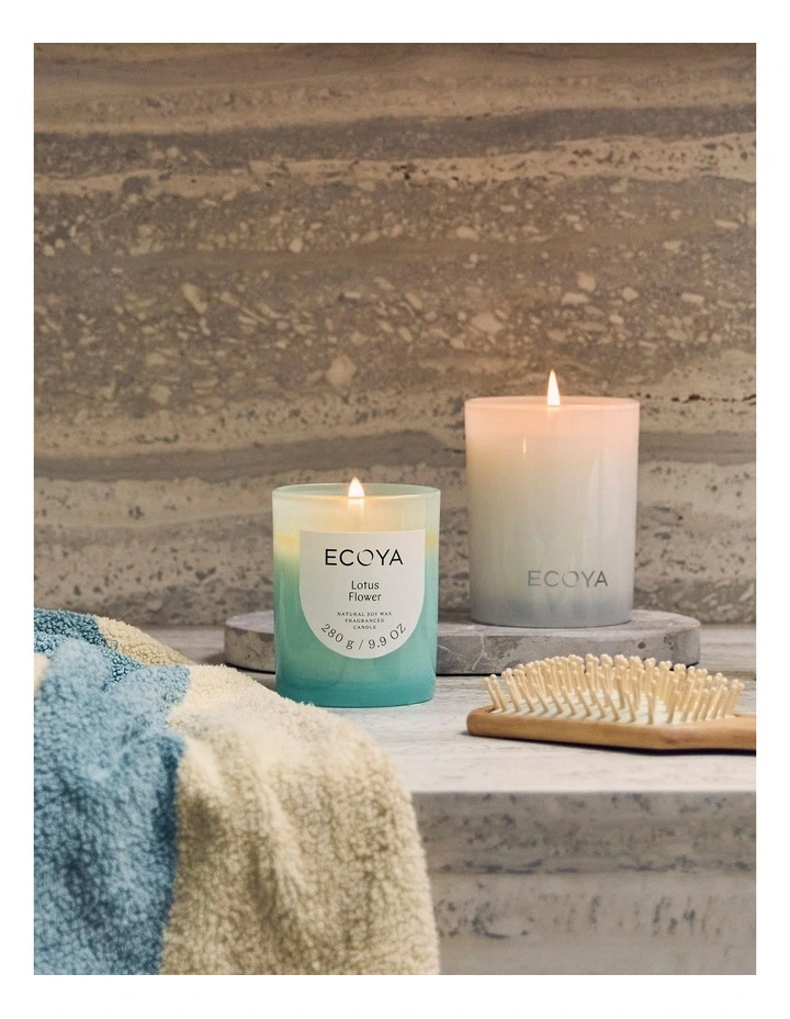 Metro Lotus Flower Candle 280g image 3