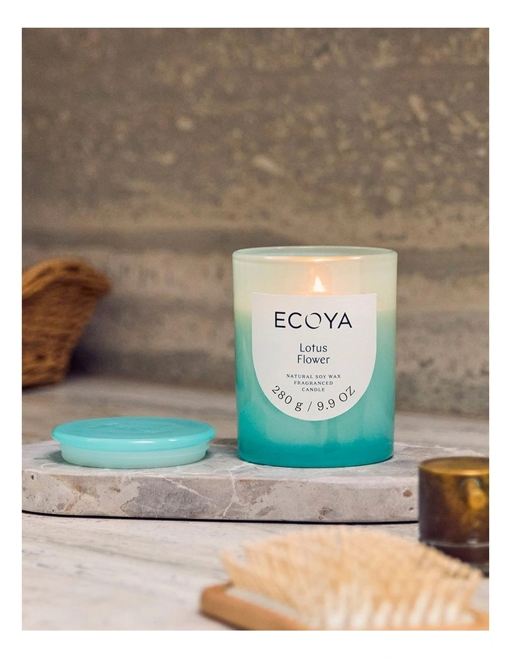 Metro Lotus Flower Candle 280g image 4