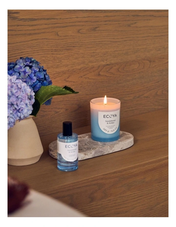 Sandalwood And Amber Metro Candle 280g image 4