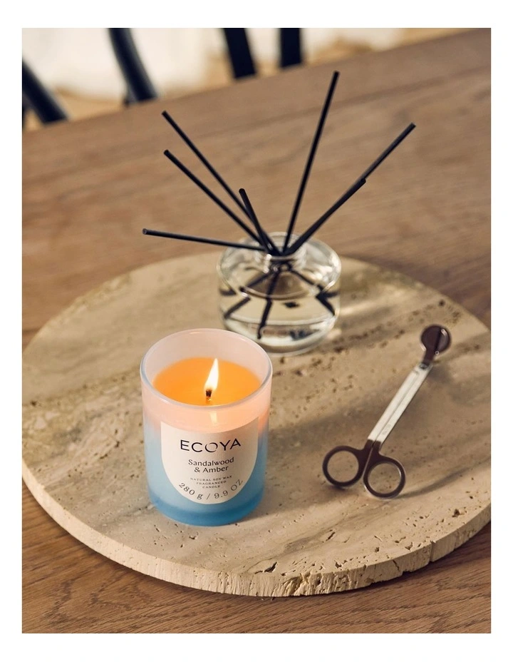 Sandalwood And Amber Metro Candle 280g image 5