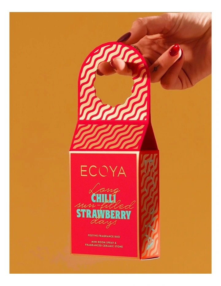 Chilli Strawberry Festive Fragrance Duo image 2