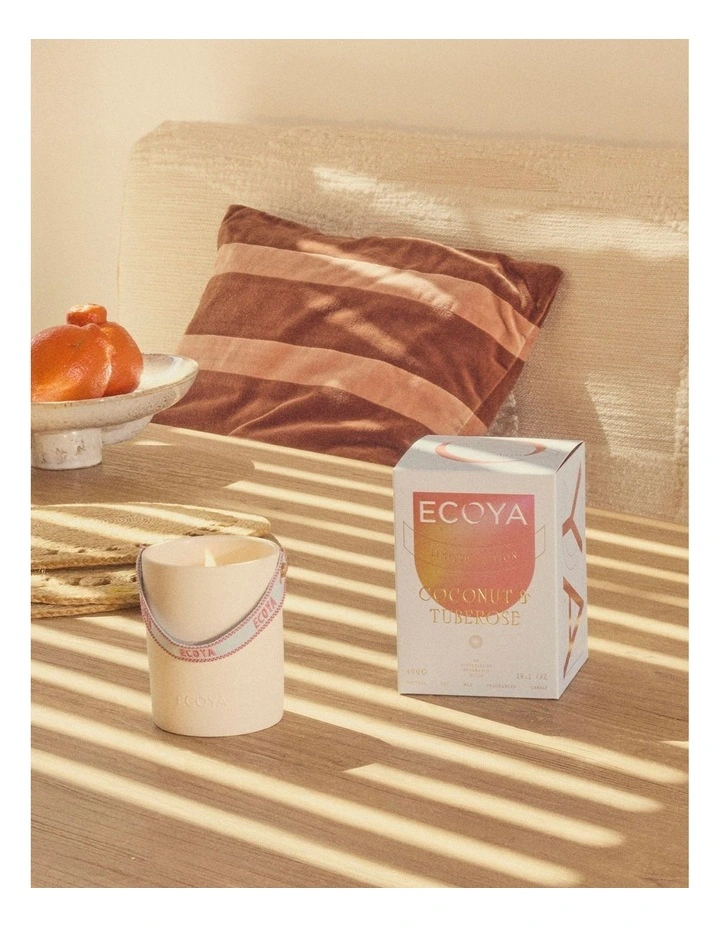 Coconut And Tuberose Ceramic Candle 400g image 2