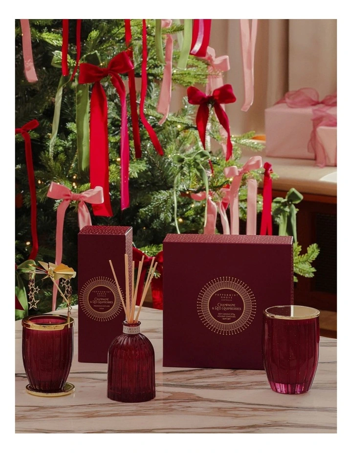Large Candle & Carousel Gift Set image 3