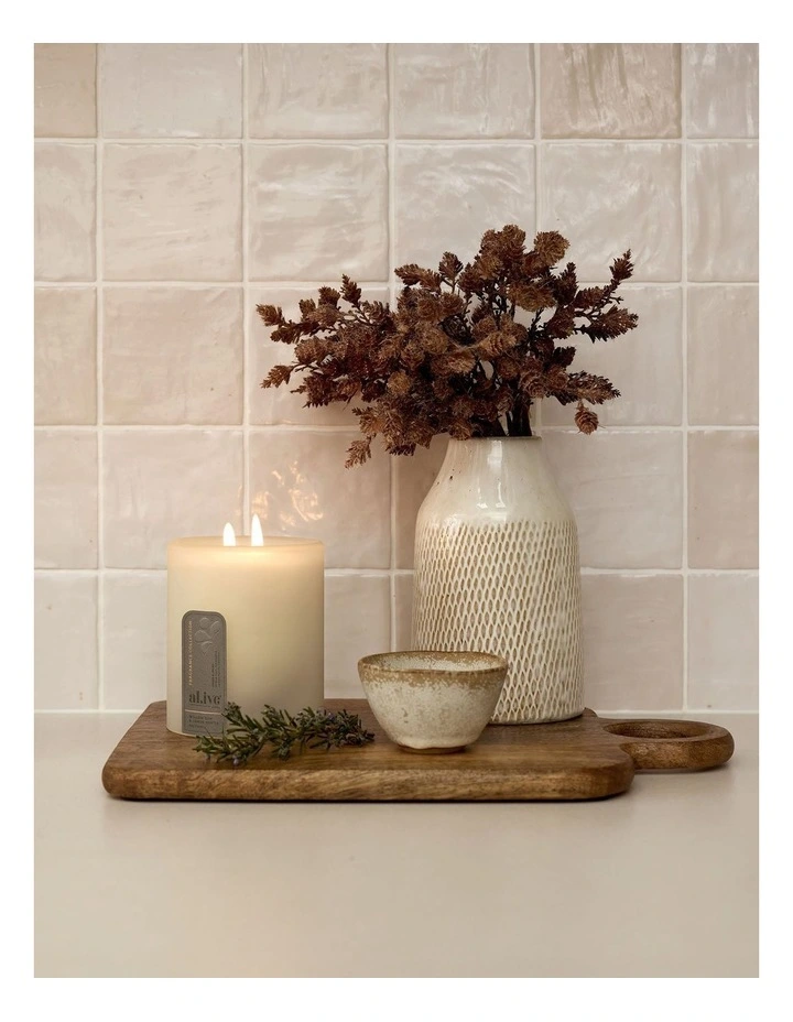 Soy Candle - Willow Gum & Lemon Myrtle 330g image 2